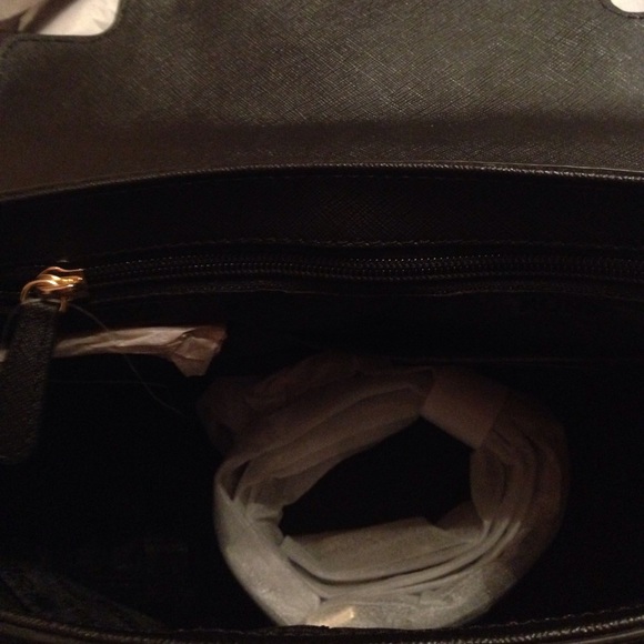 Michael Michael Kors Astrid medium satchel - Picture 3 of 7